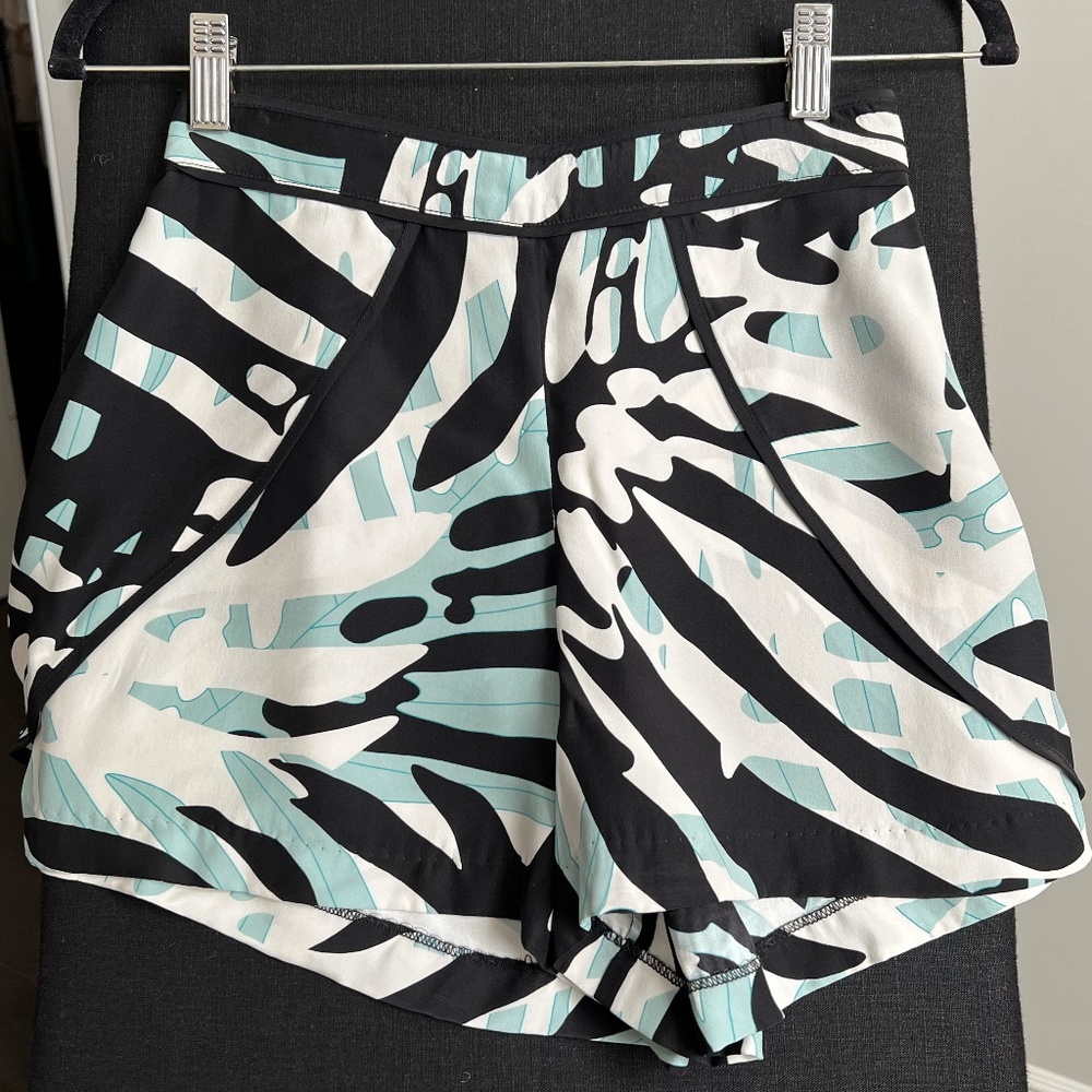 Parker Silk Shorts Size 0